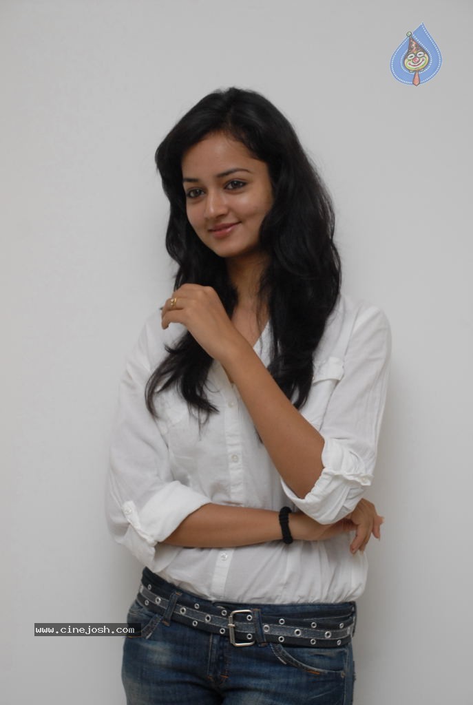 Shanvi New Stills - 29 / 32 photos