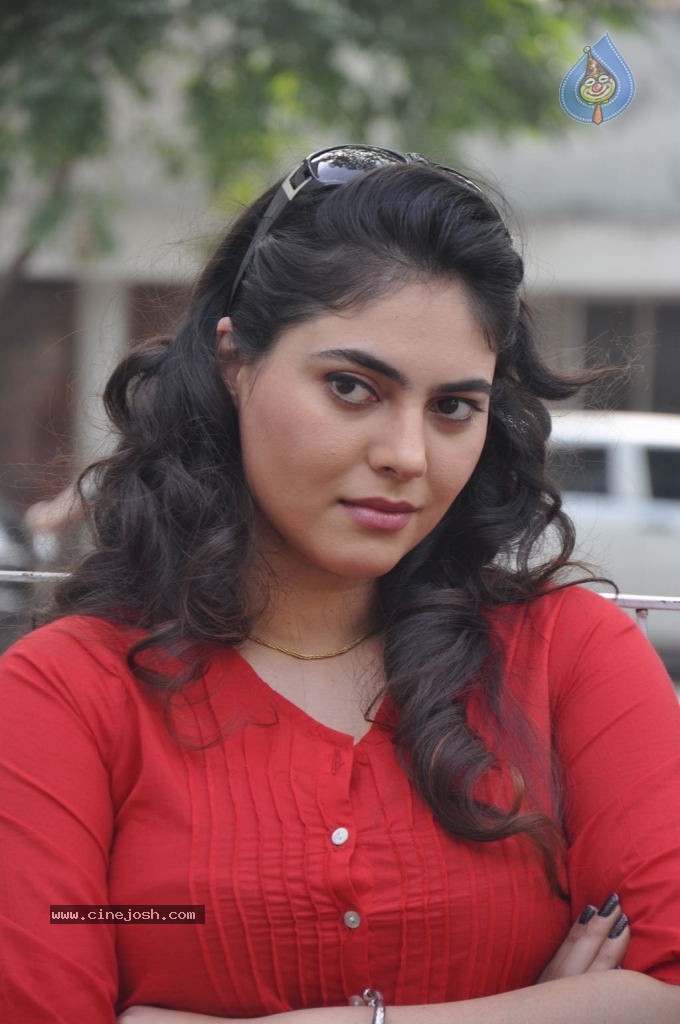 Sherin Stills - 4 / 26 photos