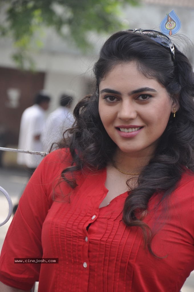 Sherin Stills - 5 / 26 photos