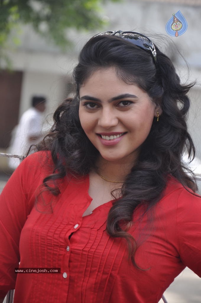 Sherin Stills - 7 / 26 photos