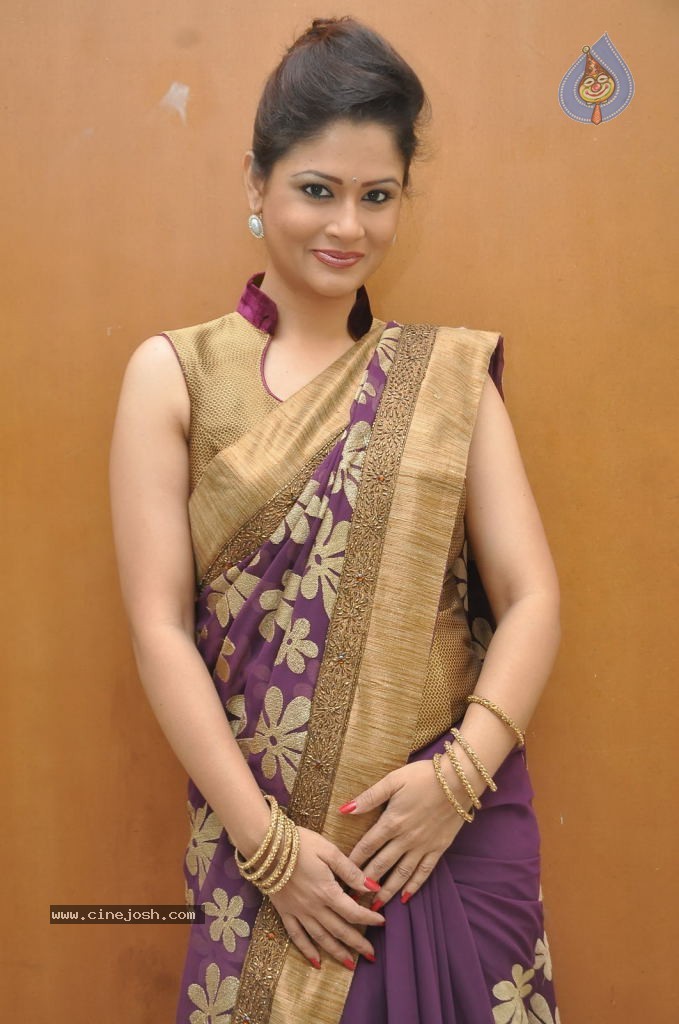 Shilpa Chakravarthy Stills - 27 / 42 photos