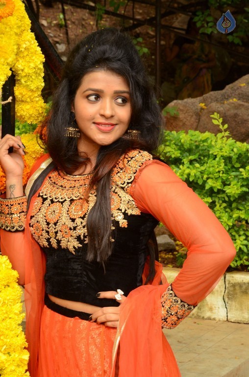 Shilpa Latest Photos - 22 / 32 photos