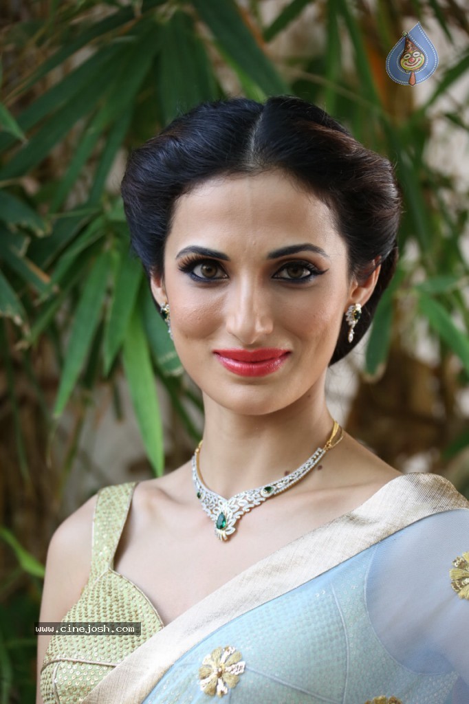 Shilpa Reddy Stills - 53 / 59 photos