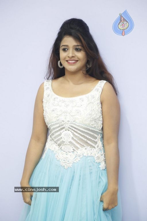 Shilpa Sri Pics - 41 / 49 photos