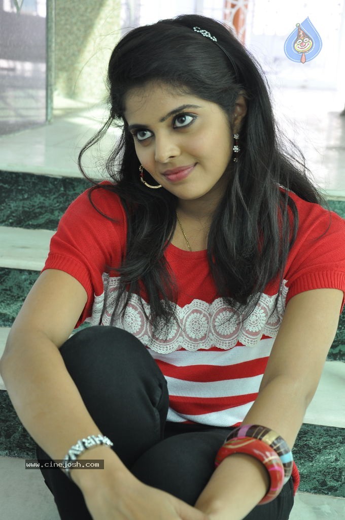 Shravya New Pics - 12 / 106 photos