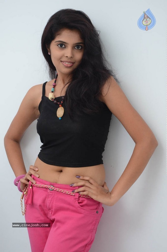 Shravya New Stills - 17 / 142 photos