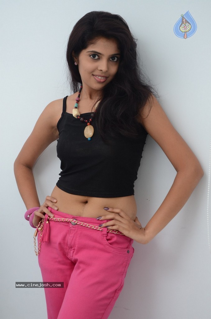 Shravya New Stills - 64 / 142 photos