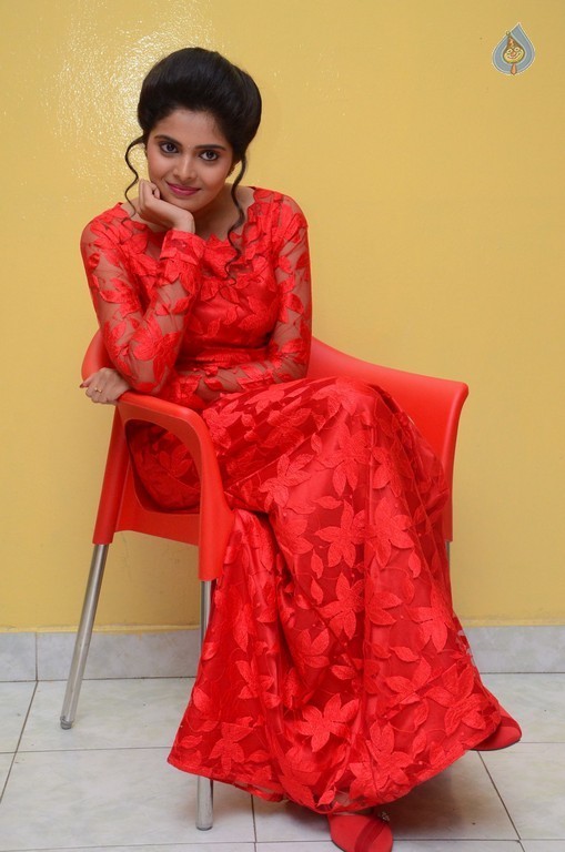 Shravyah Latest Photos - 29 / 37 photos