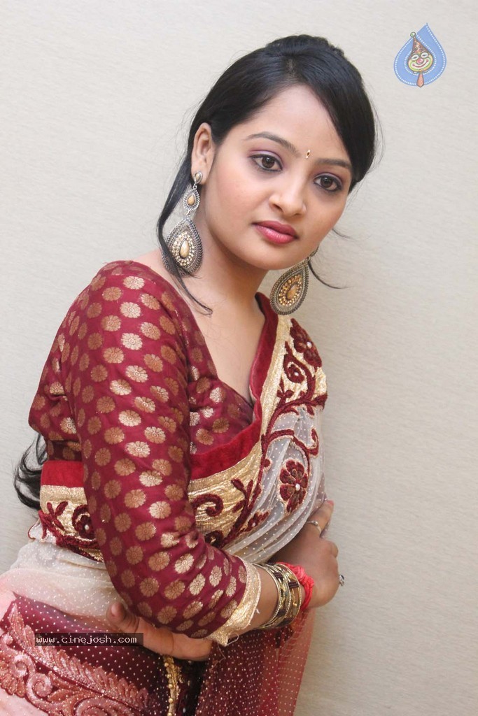 Shree Shruthi Stills - 15 / 15 photos