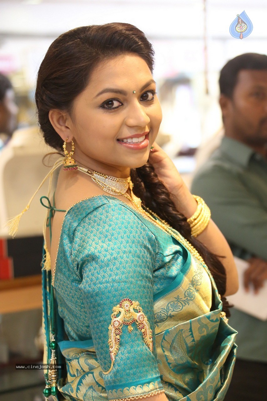 Shree Stills - 8 / 60 photos