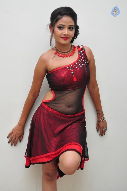Shreya Vyas New Stills - 25 / 27 photos