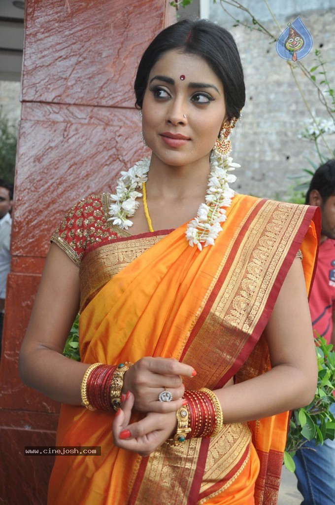 Shriya Latest Photos - 8 / 60 photos