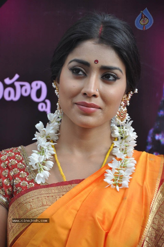 Shriya Latest Photos - 16 / 60 photos