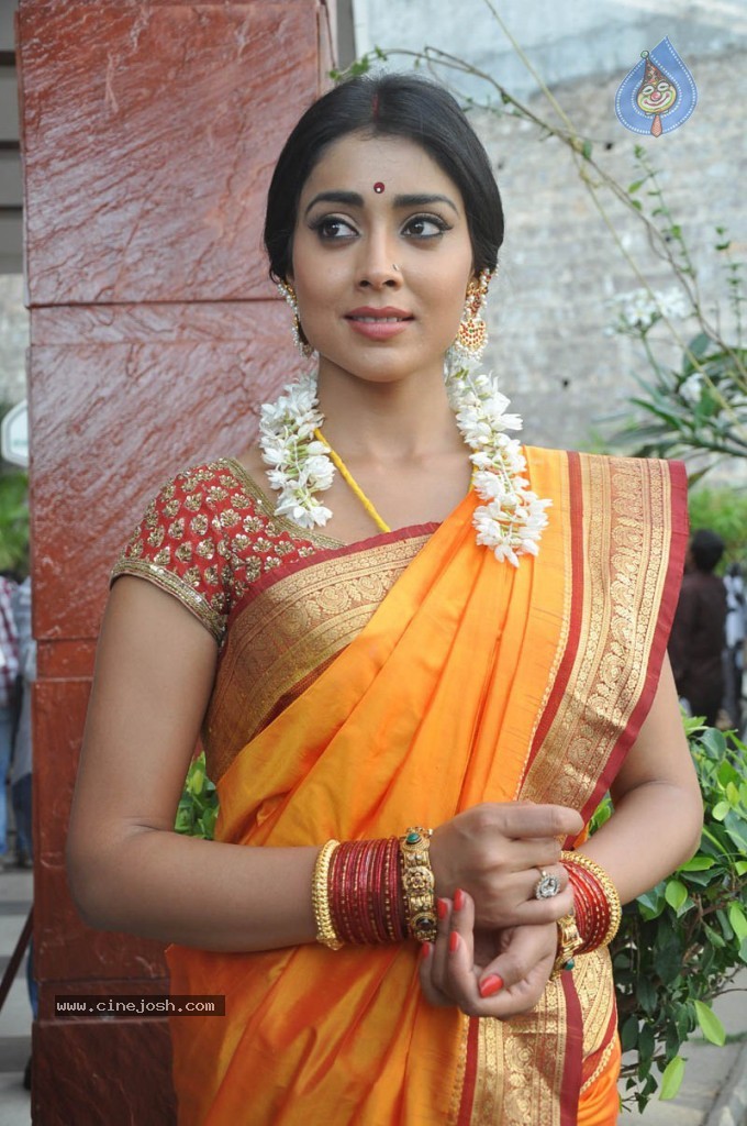 Shriya Latest Photos - 56 / 60 photos