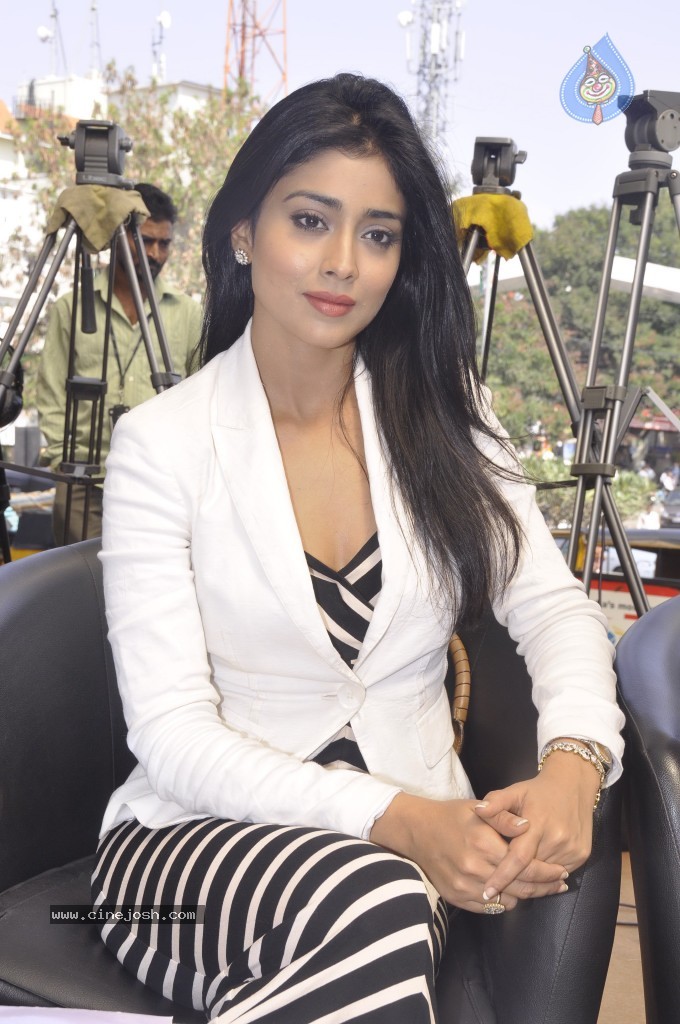 Shriya Latest Photos - 5 / 55 photos