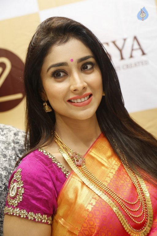 Shriya Latest Photos - 53 / 62 photos