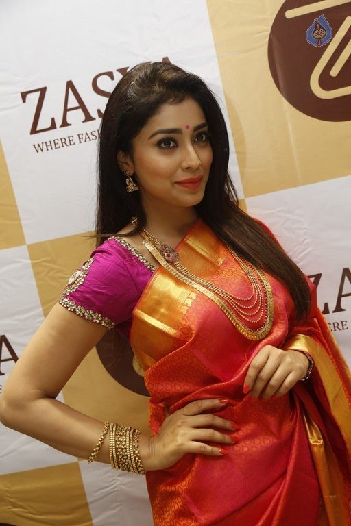 Shriya Latest Photos - 55 / 62 photos