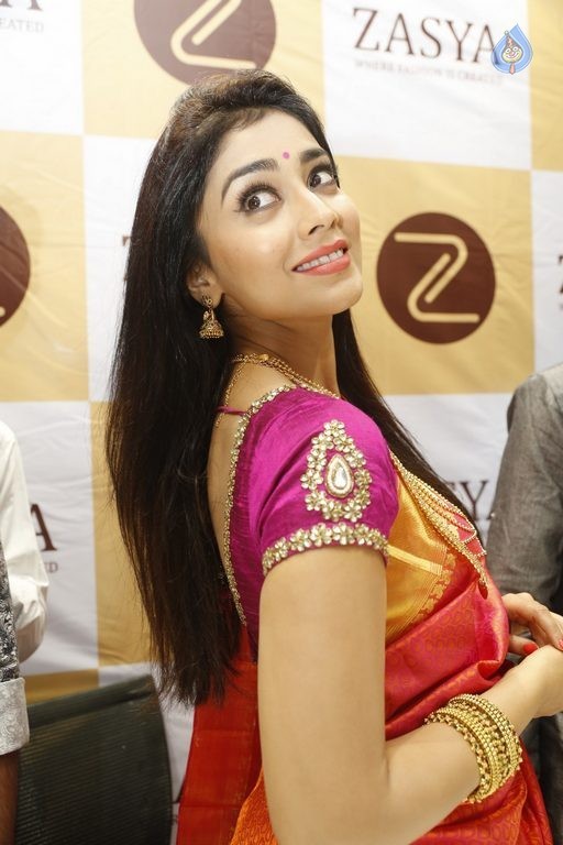 Shriya Latest Photos - 57 / 62 photos