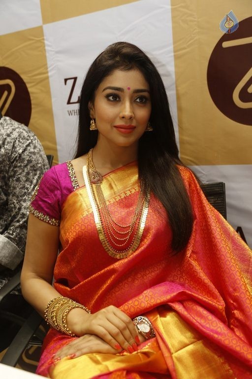 Shriya Latest Photos - 59 / 62 photos