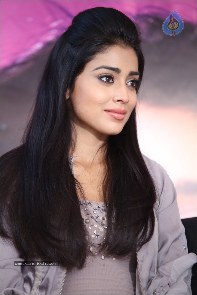 Shriya Latest Pics - 9 / 59 photos