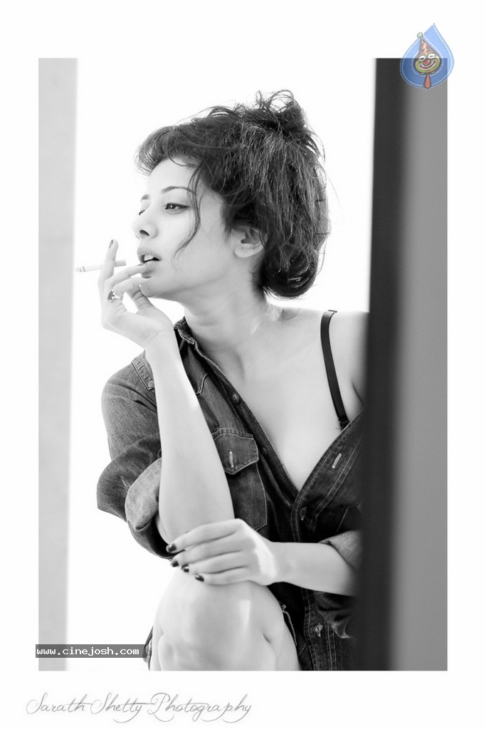 Shruti Yugal Photoshoot - 43 / 52 photos