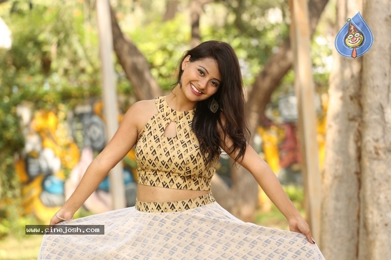 Shubhangi Pant Photos - 13 / 21 photos