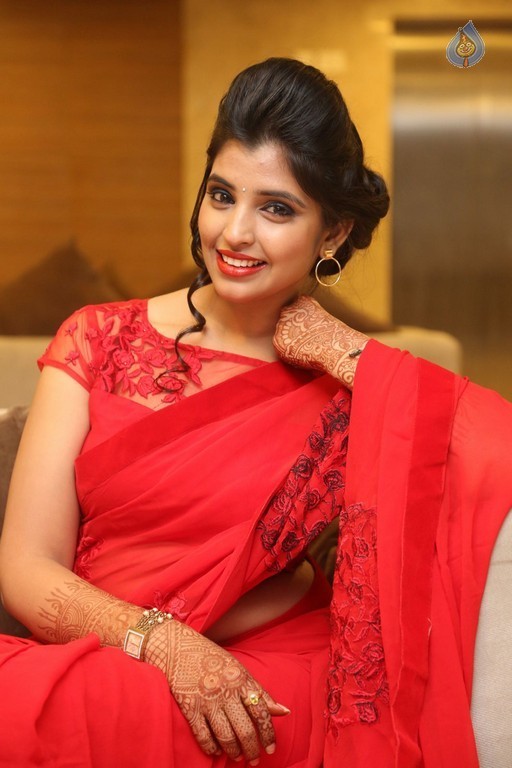 Shyamala Latest Pics - 11 / 39 photos