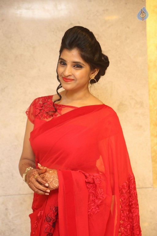 Shyamala Latest Pics - 13 / 39 photos