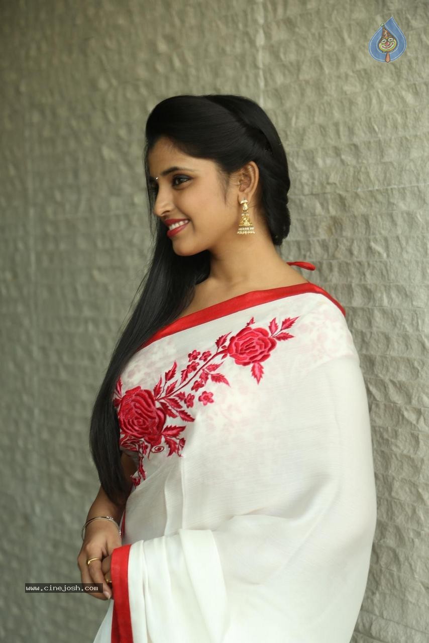 Shyamala New Photos - 21 / 63 photos