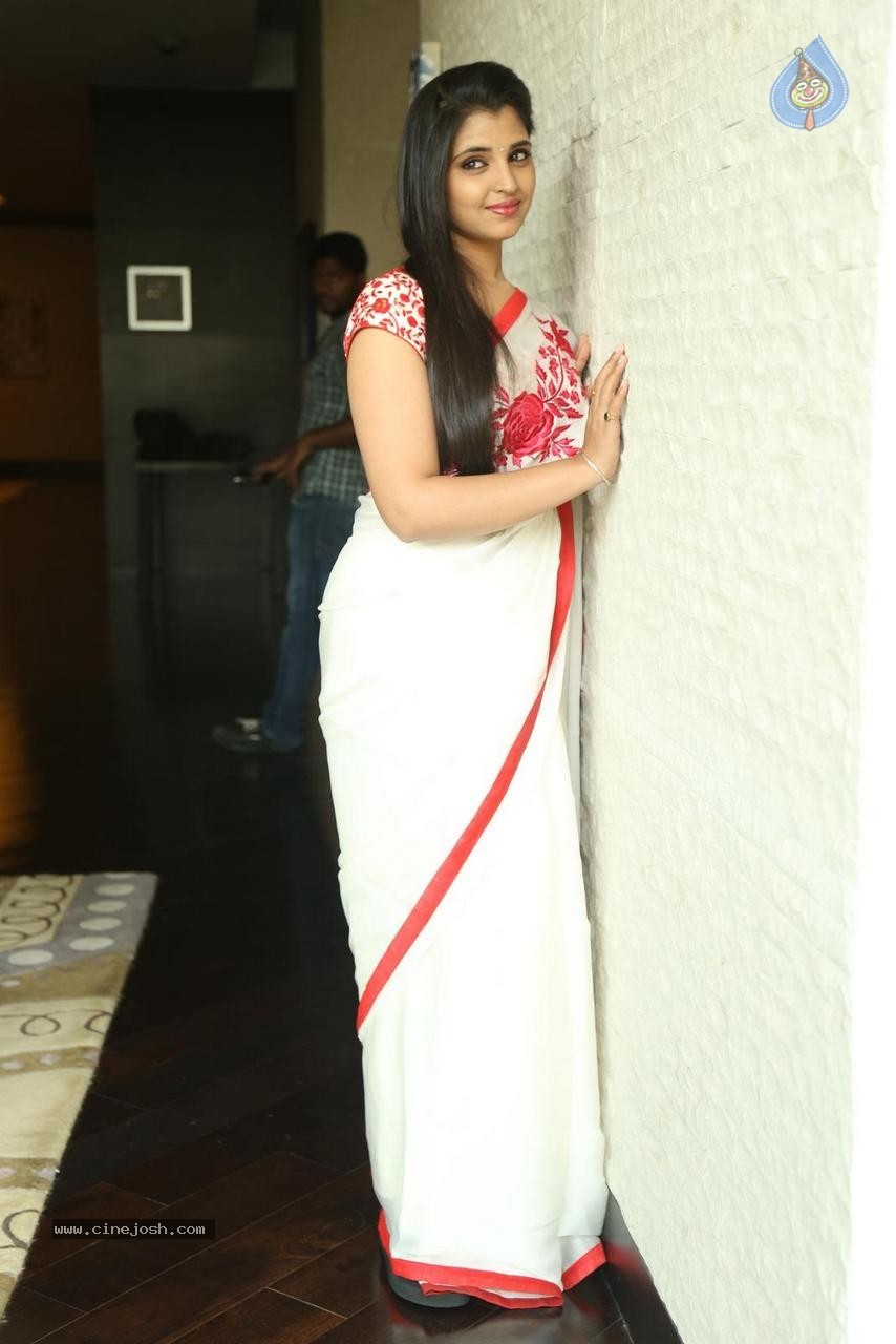 Shyamala New Photos - 45 / 63 photos