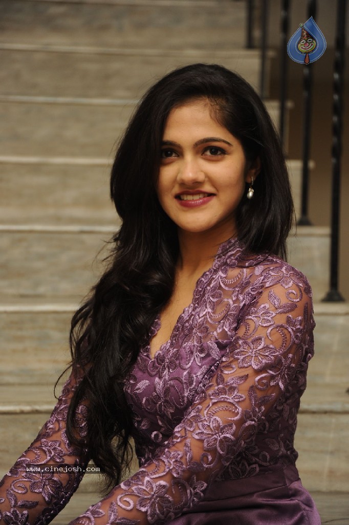 Simran Choudhary Stills - 23 / 112 photos