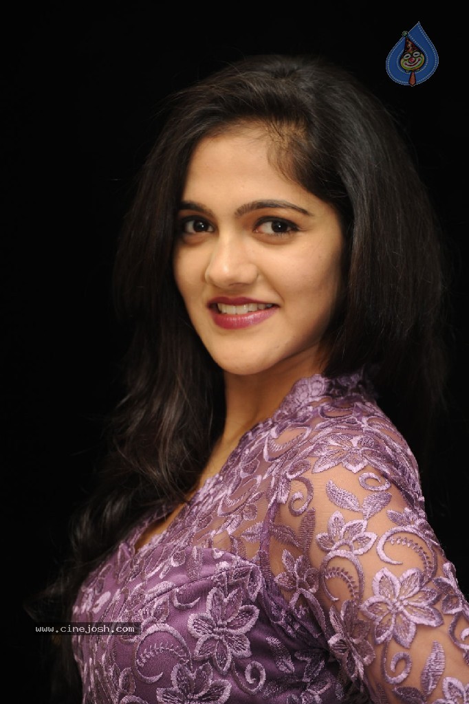 Simran Choudhary Stills - 57 / 112 photos