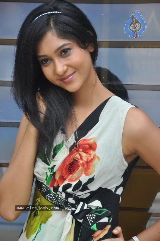 Sindhu Affan Stills - 1 / 103 photos