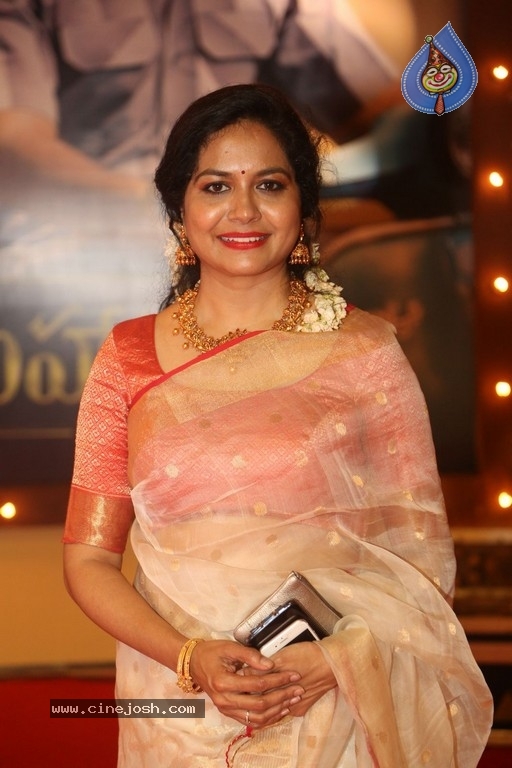 Singer Sunitha Photos - 6 / 14 photos