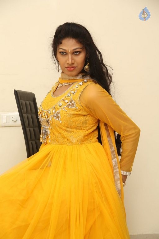 Sirisha New Photos - 6 / 34 photos