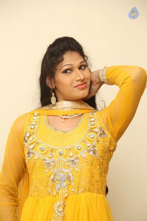 Sirisha New Photos - 15 / 34 photos