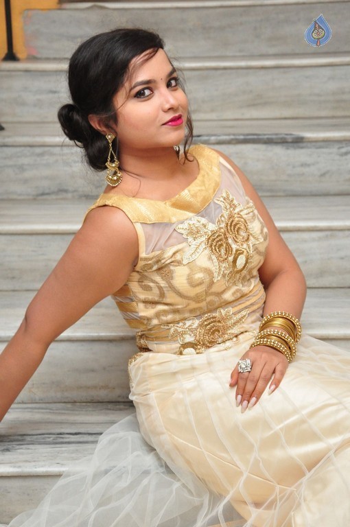 Sirisha New Photos - 14 / 34 photos