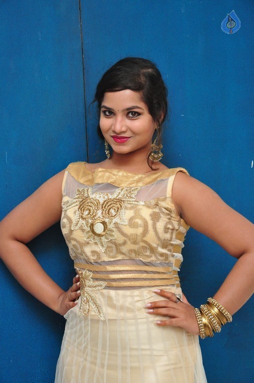 Sirisha New Photos - 26 / 34 photos