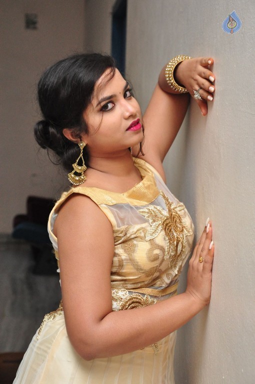 Sirisha New Photos - 27 / 34 photos