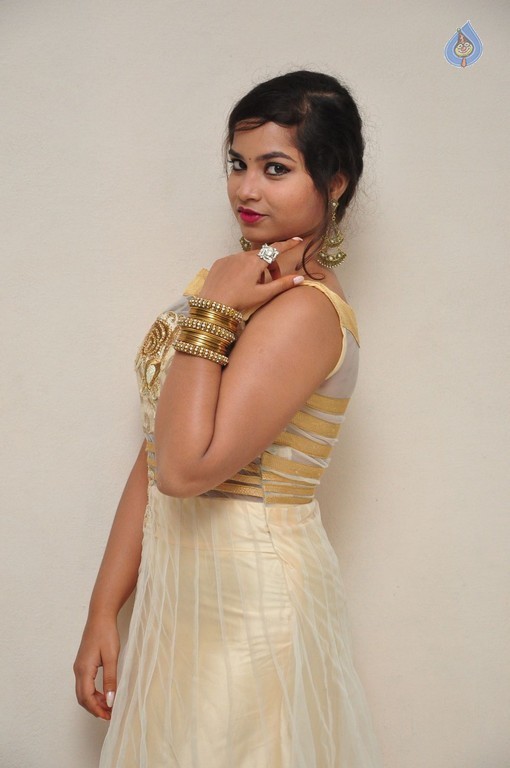 Sirisha New Photos - 32 / 34 photos