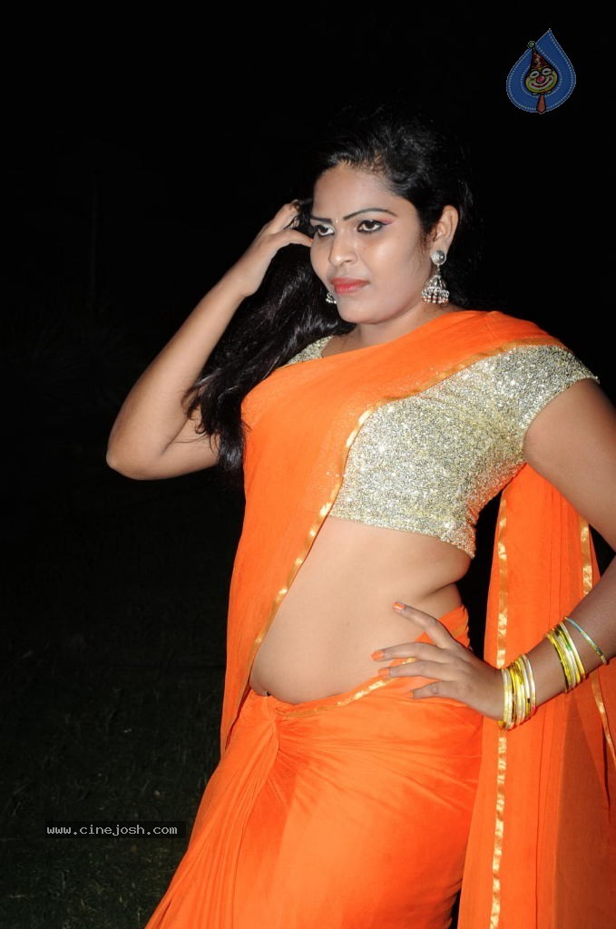 Sithara Hot Pics - 14 / 72 photos