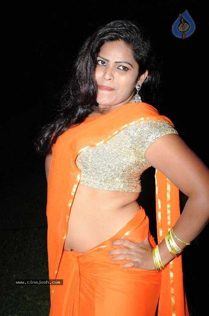 Sithara Hot Pics - 19 / 72 photos