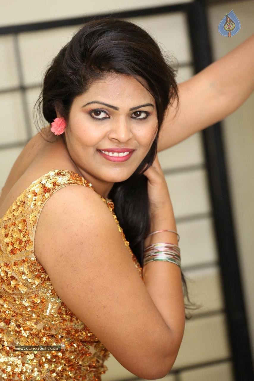 Sithara Latest Stills - 8 / 51 photos