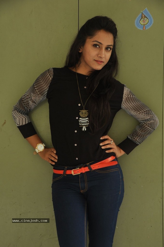 Smrithika Acharya Stills - 29 / 64 photos