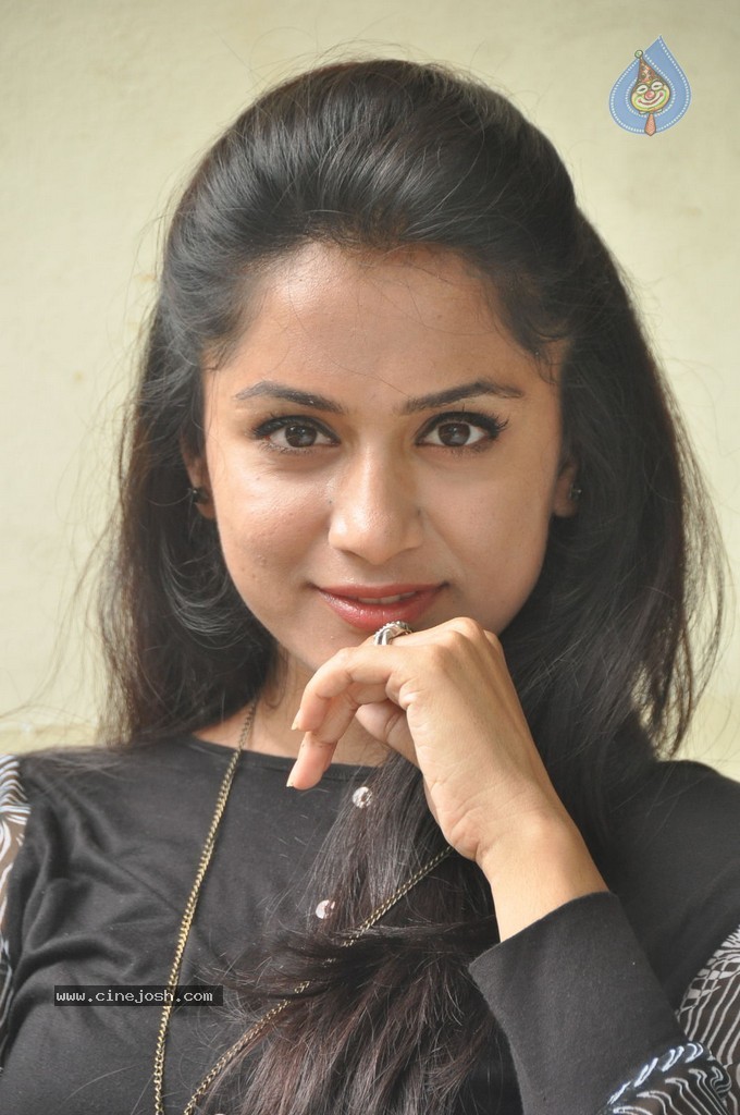 Smrithika Acharya Stills - 36 / 64 photos