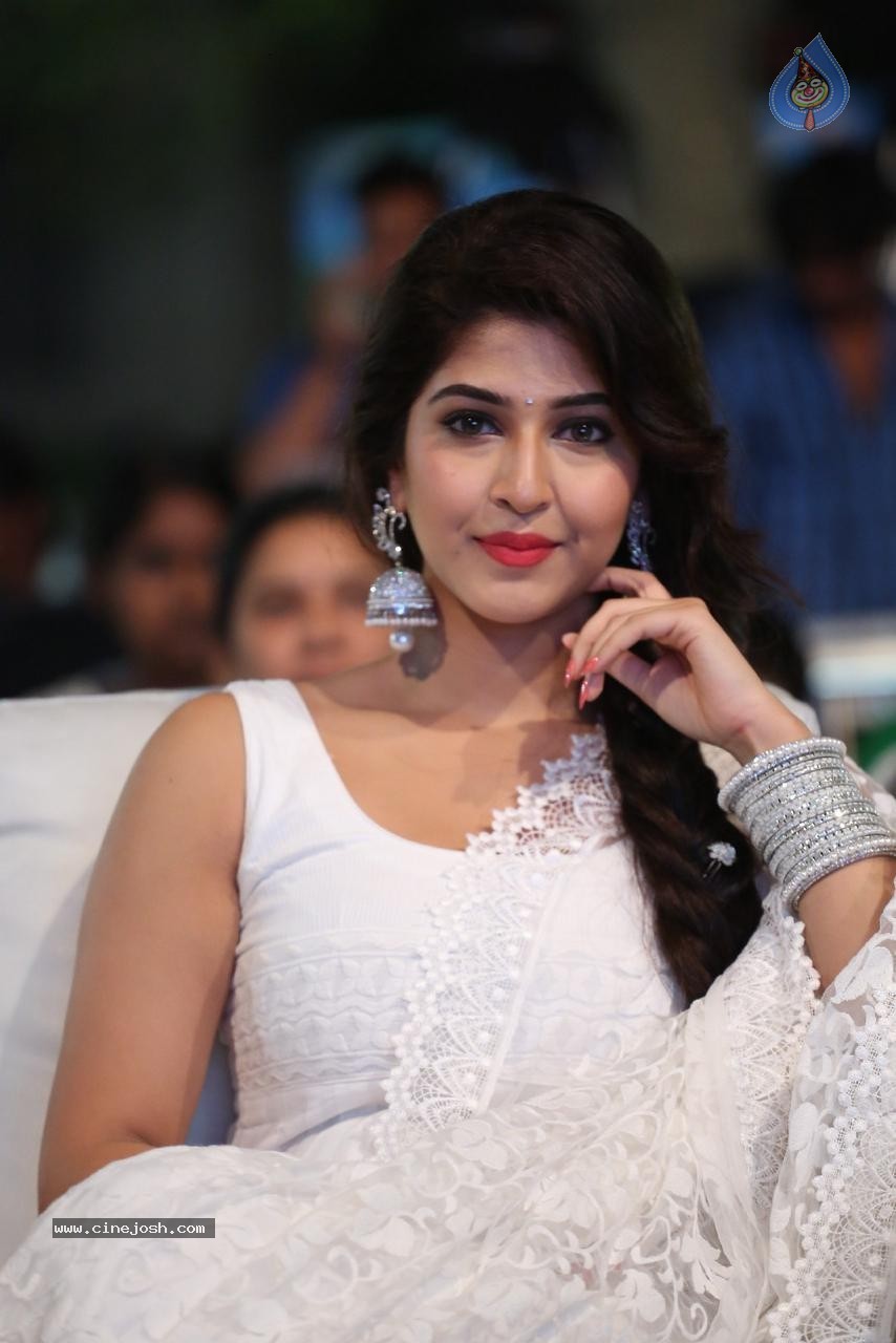 Sonarika New Photos - 23 / 82 photos