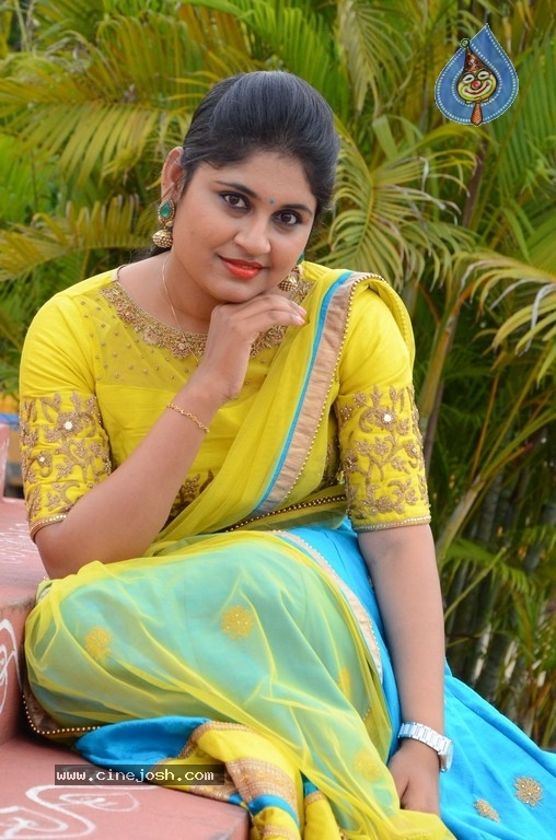 Sonia Chowdary Pics - 20 / 21 photos