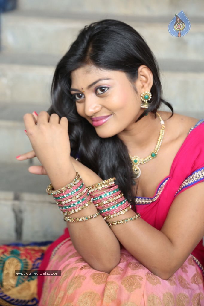 Soumya Latest Photos - 35 / 149 photos