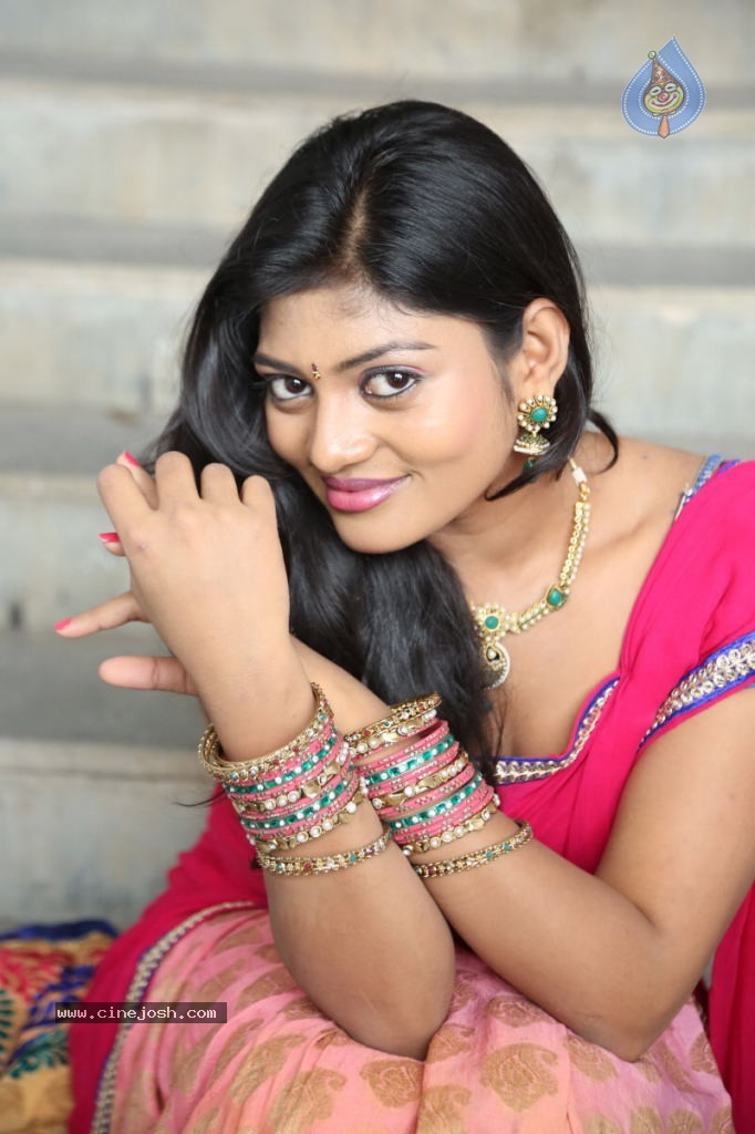 Soumya Latest Photos - 53 / 149 photos