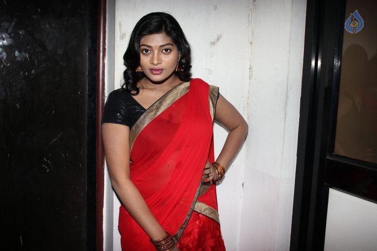 Soumya New Photos - 15 / 37 photos